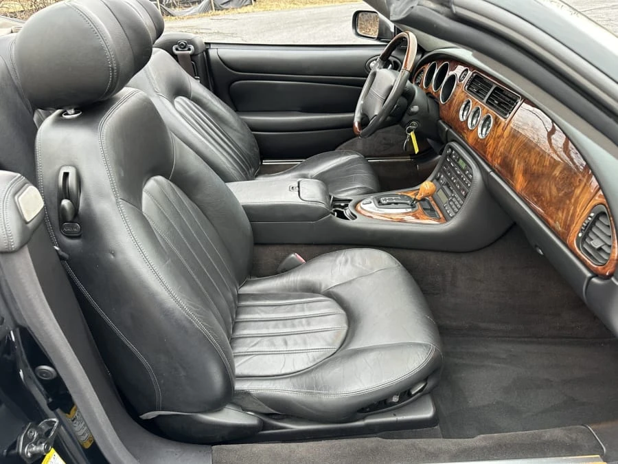 2003 Jaguar X100 XK8 - Image 17 of 20