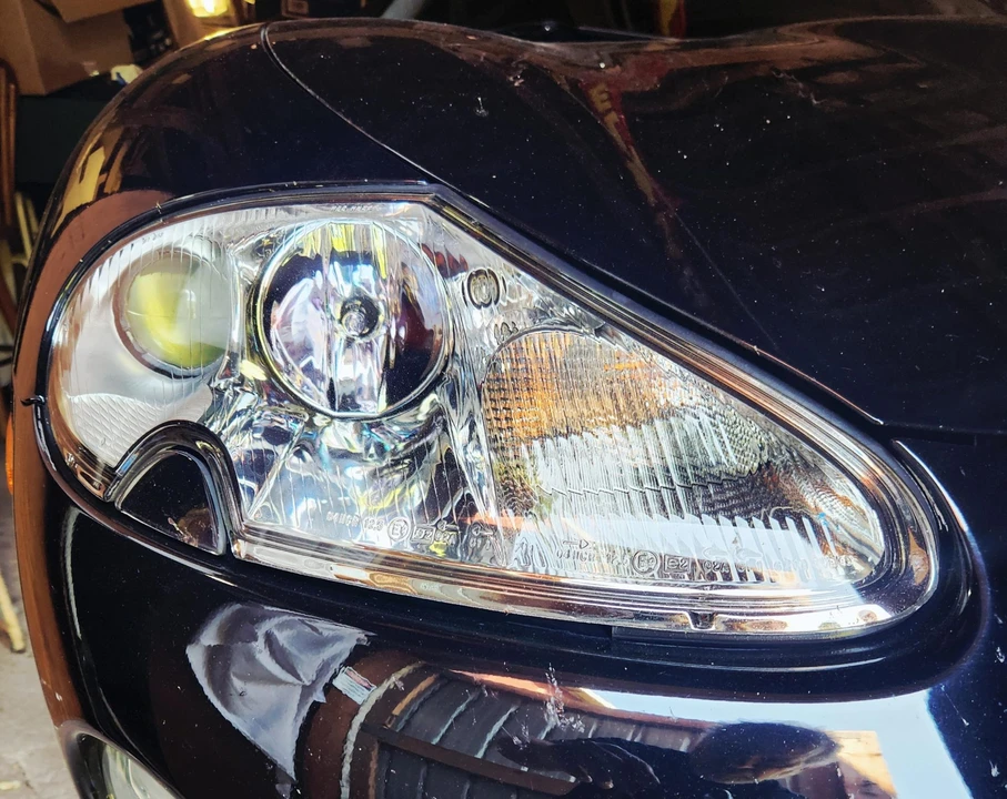 2003 Jaguar X100 XK8 - Image 19 of 31