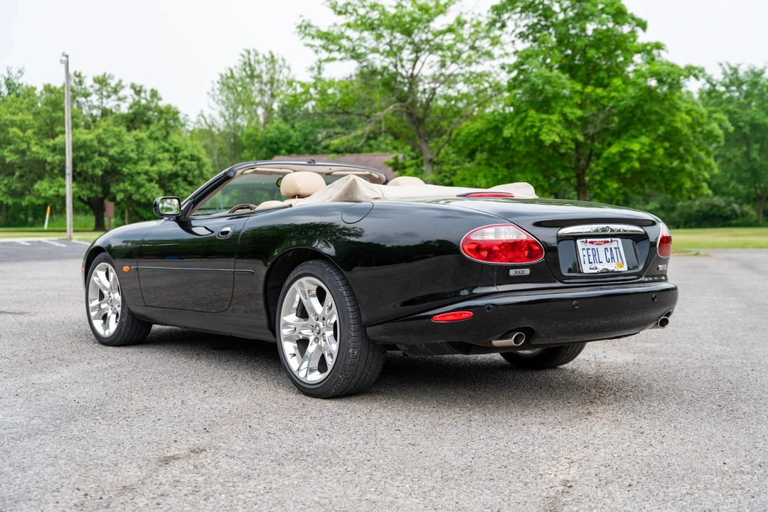 2003 Jaguar X100 XK8 - Image 8 of 31