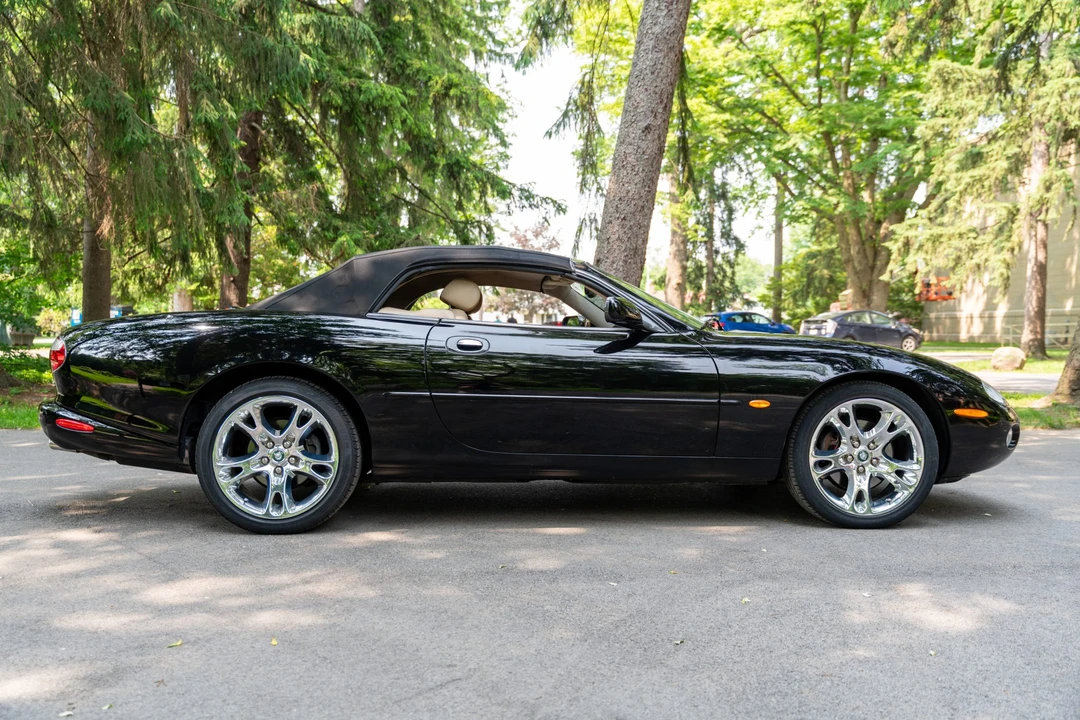 2003 Jaguar X100 XK8 - Image 13 of 31
