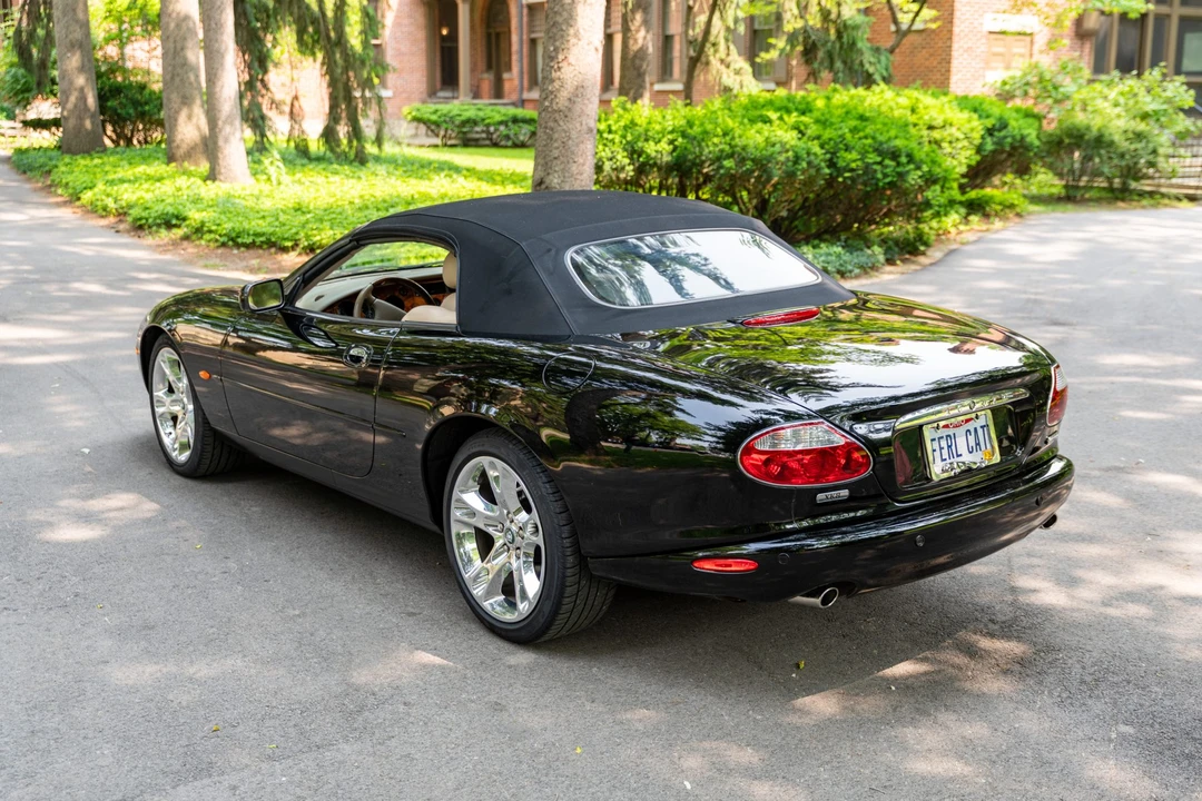 2003 Jaguar X100 XK8 - Image 16 of 31