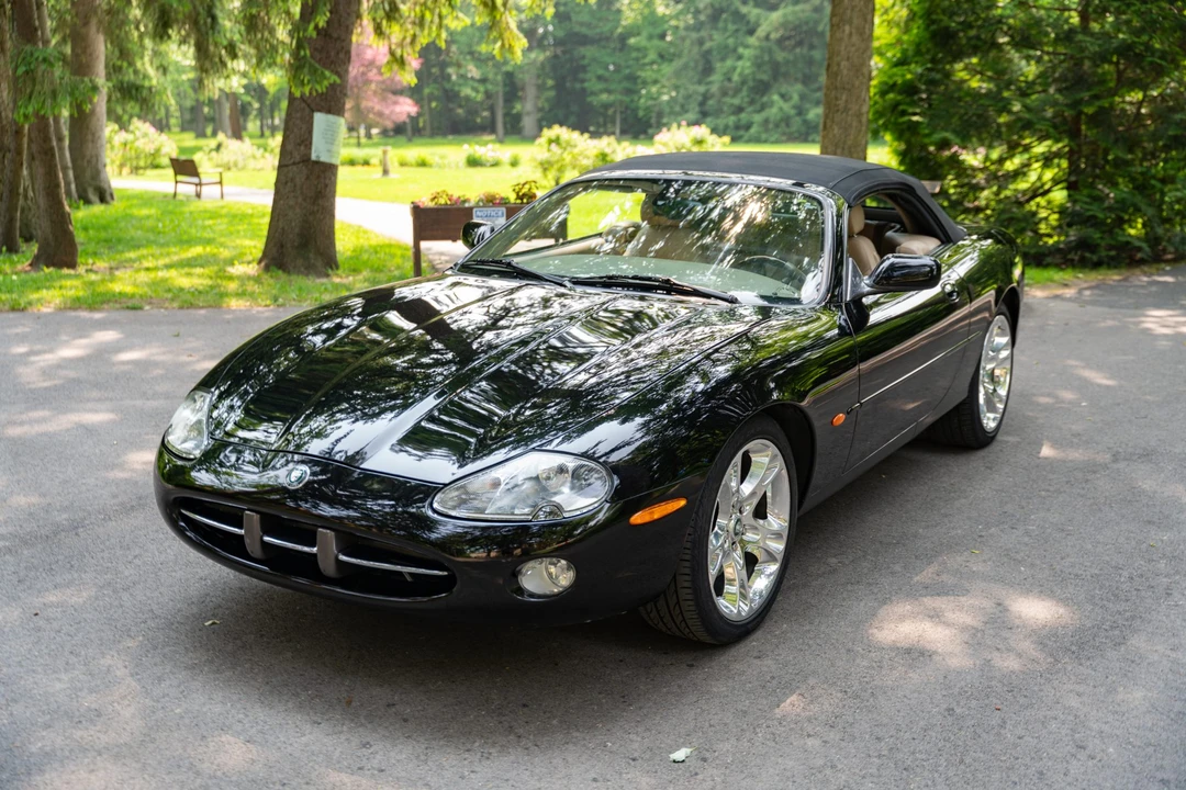 2003 Jaguar X100 XK8 - Image 10 of 31
