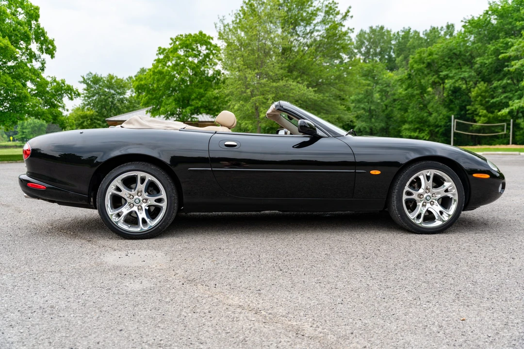 2003 Jaguar X100 XK8 - Image 5 of 31
