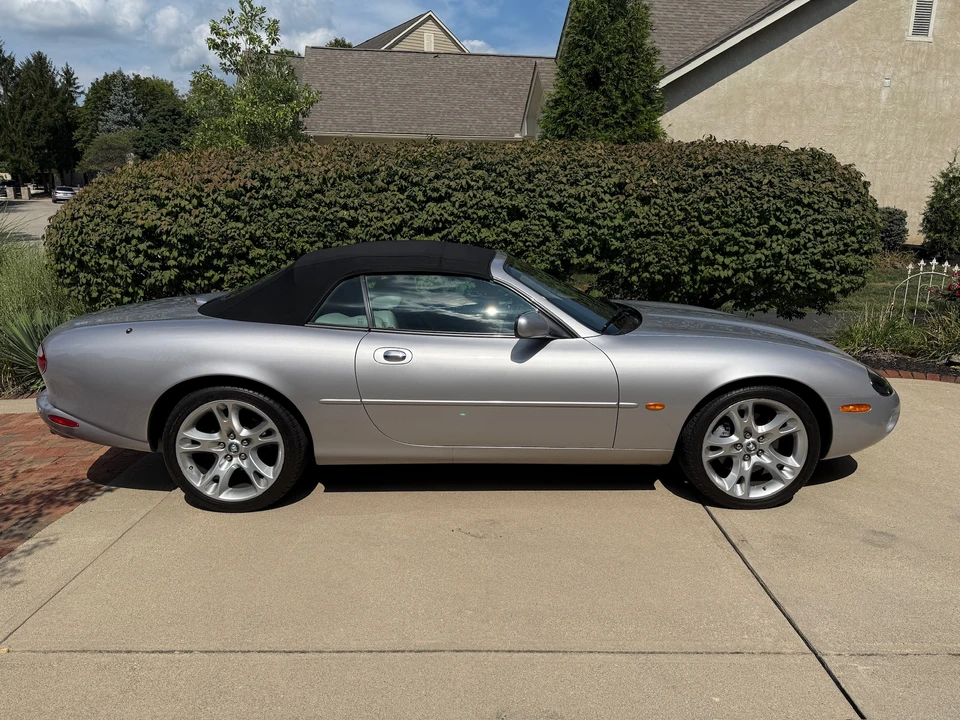 2003 Jaguar X100 XK8 - Image 17 of 31