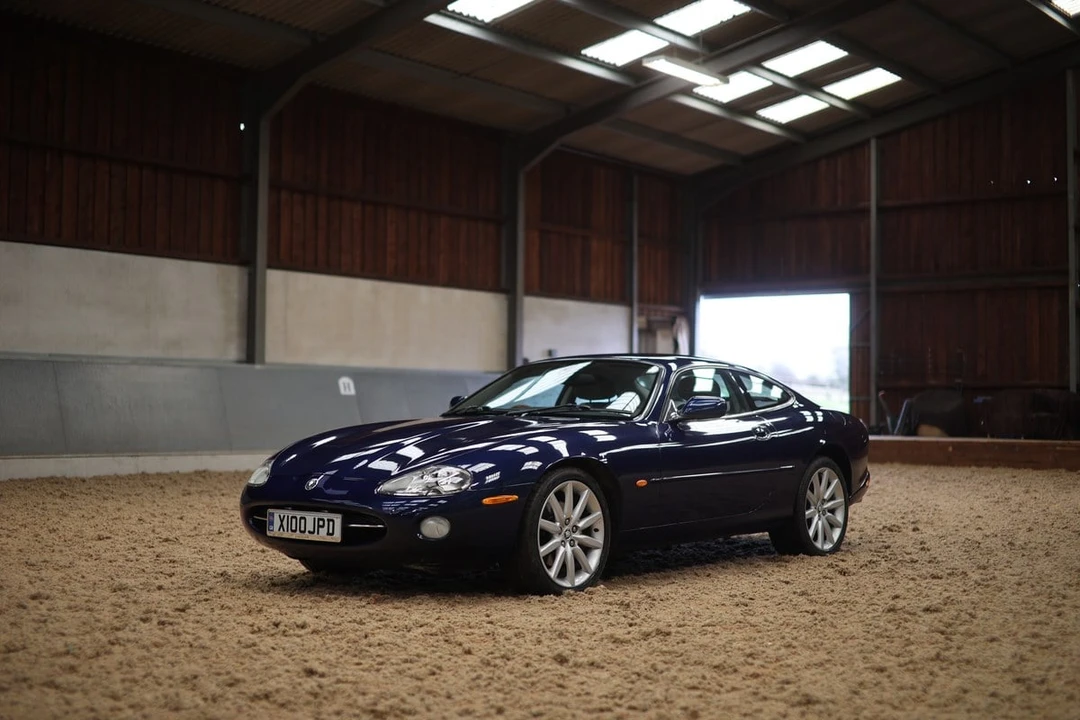 2003 Jaguar X100 XK8 - Image 22 of 30