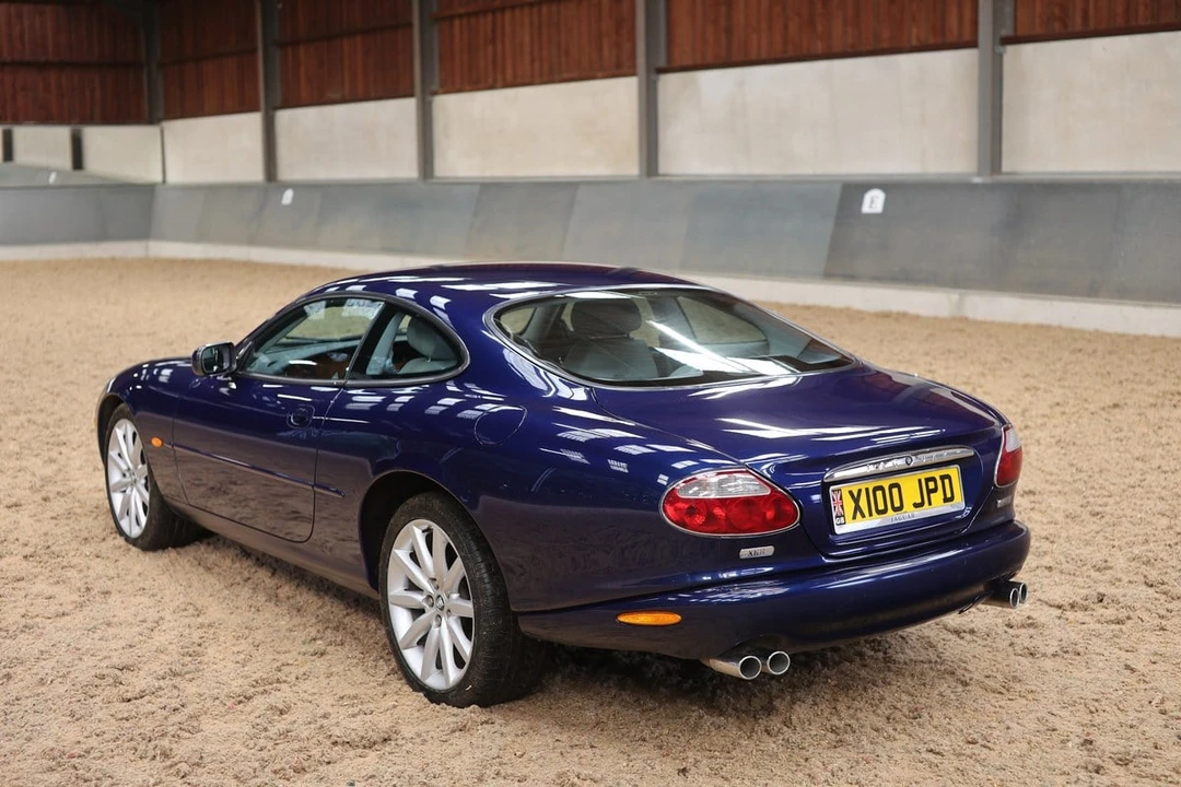 2003 Jaguar X100 XK8 - Image 19 of 30