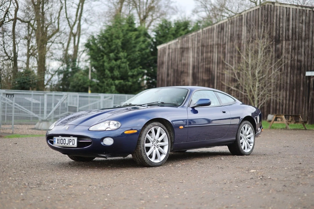 2003 Jaguar X100 XK8 - Image 10 of 30