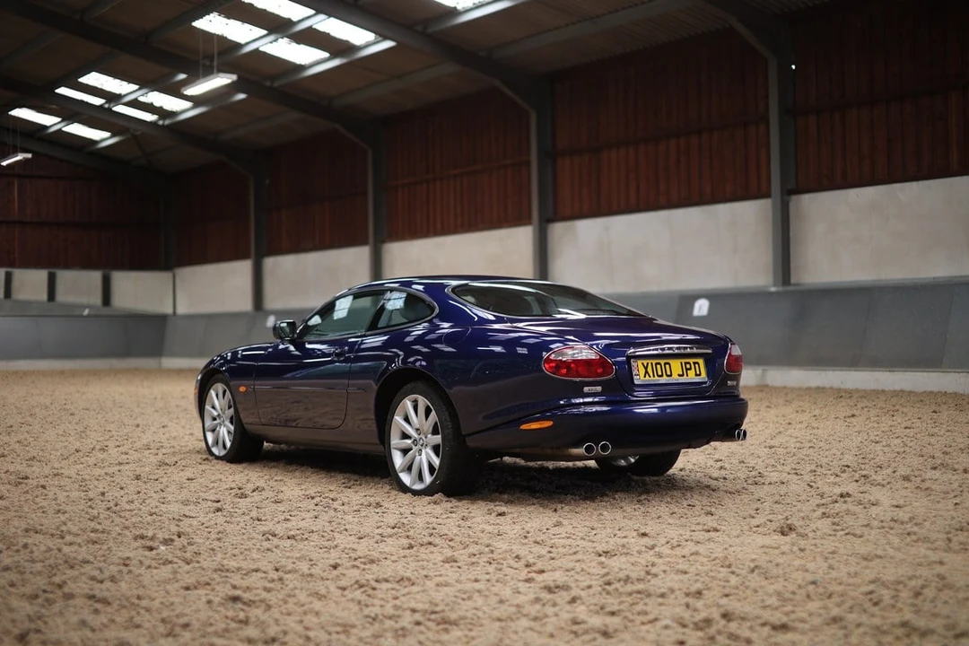 2003 Jaguar X100 XK8 - Image 17 of 30