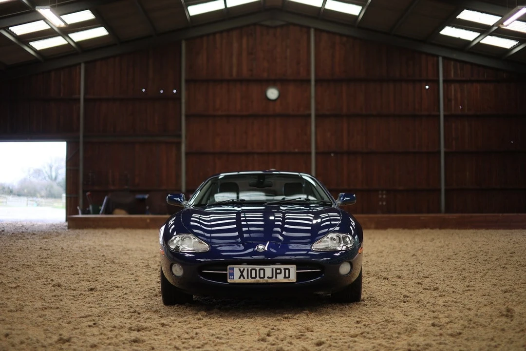 2003 Jaguar X100 XK8 - Image 11 of 30