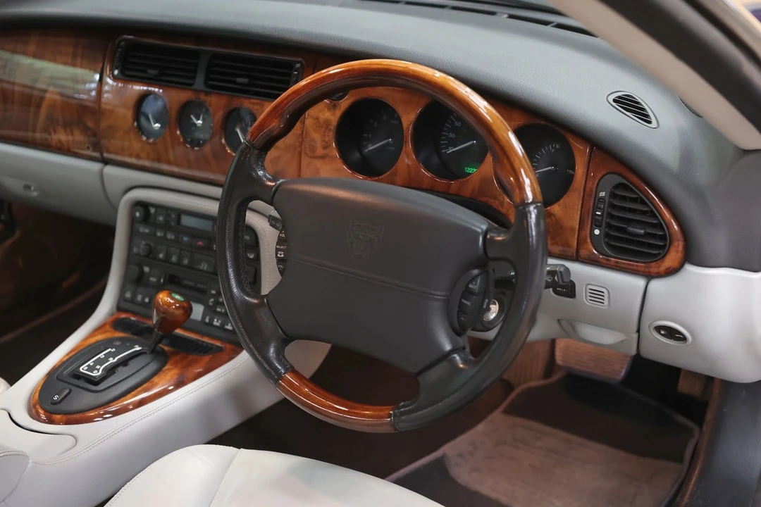 2003 Jaguar X100 XK8 - Image 30 of 30