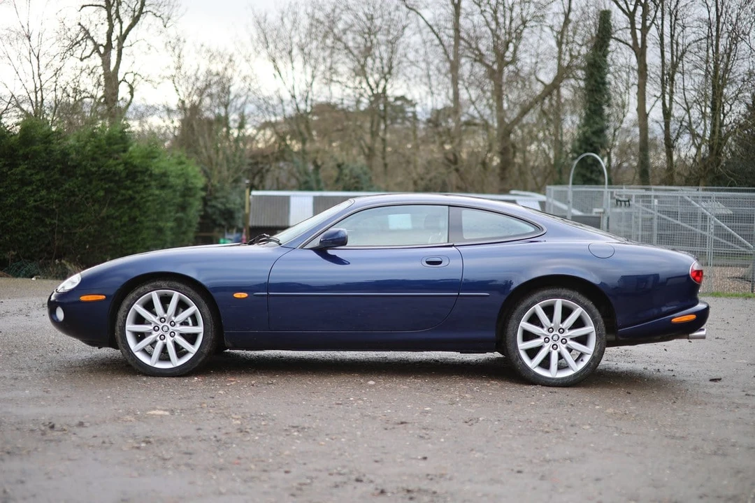 2003 Jaguar X100 XK8 - Image 7 of 30