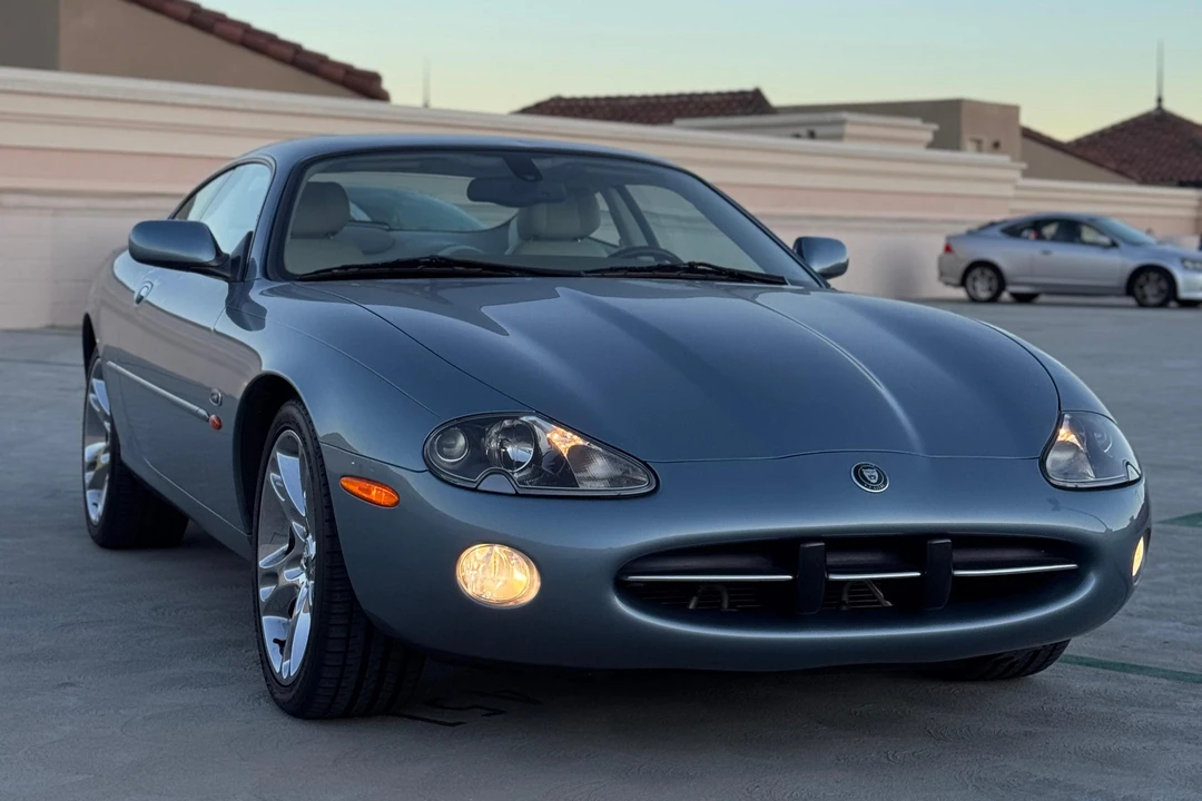 2003 Jaguar X100 XK8 - Image 13 of 31