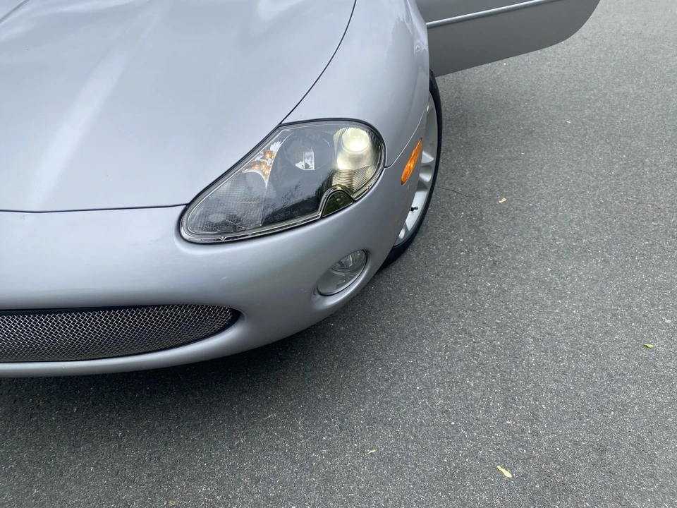 2003 Jaguar X100 XK8 - Image 16 of 31
