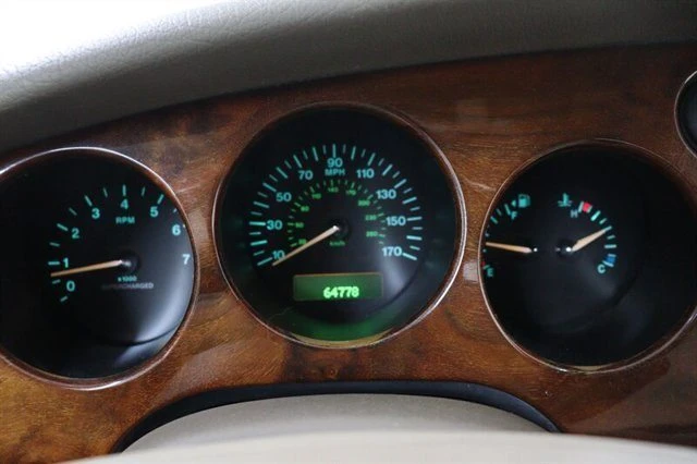 2003 Jaguar X100 XK8 - Image 9 of 20