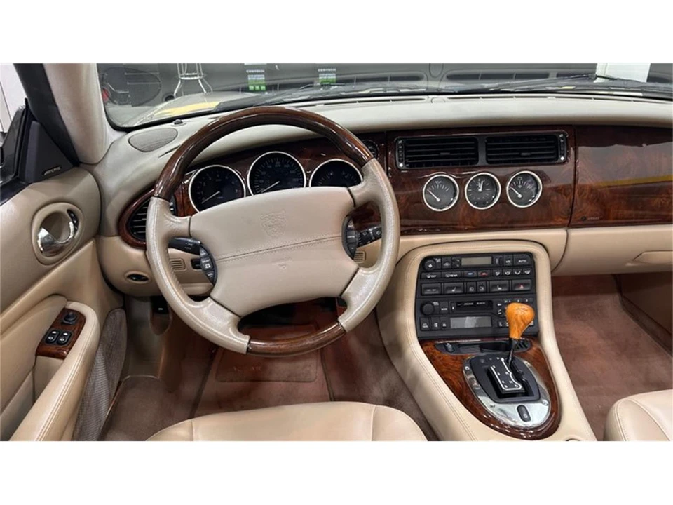 2003 Jaguar X100 XK8 - Image 8 of 10