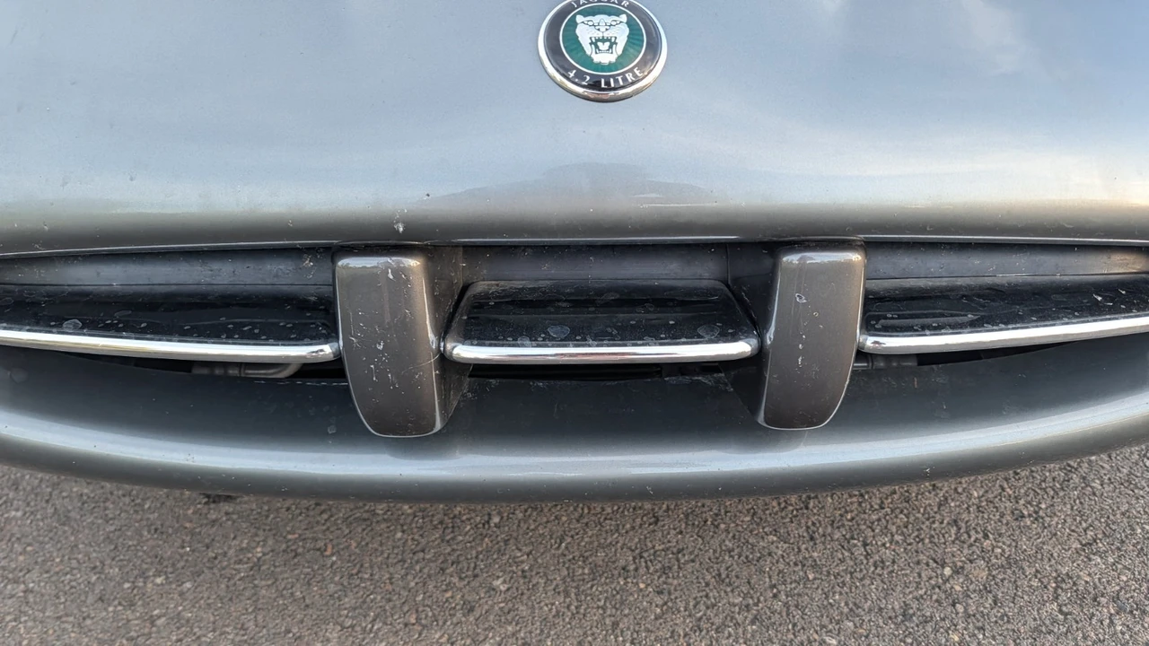 2003 Jaguar X100 XK8 - Image 12 of 16