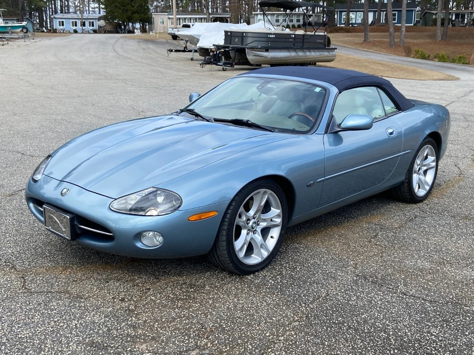 2003 Jaguar X100 XK8 - Image 16 of 19