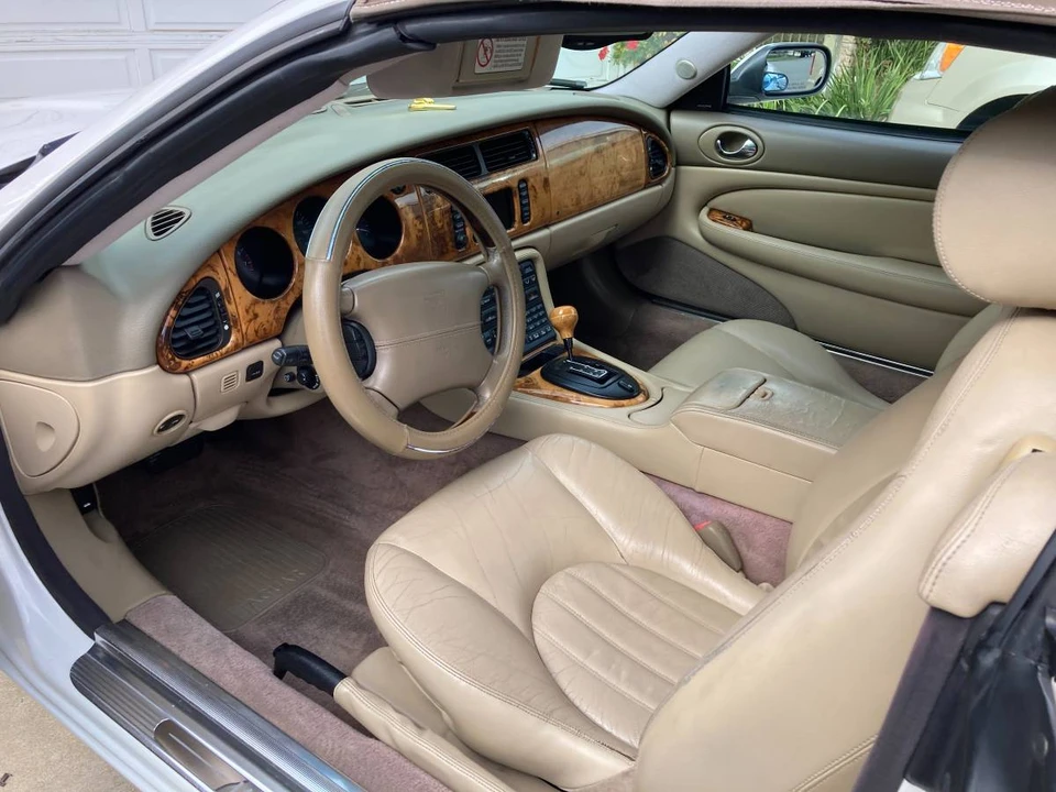 2003 Jaguar X100 XK8 - Image 3 of 9