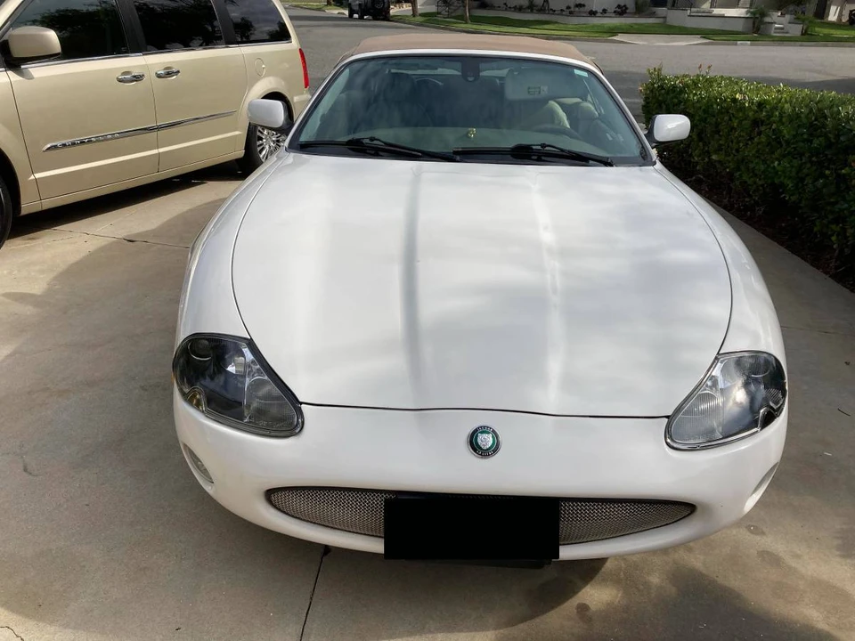 2003 Jaguar X100 XK8 - Image 2 of 9