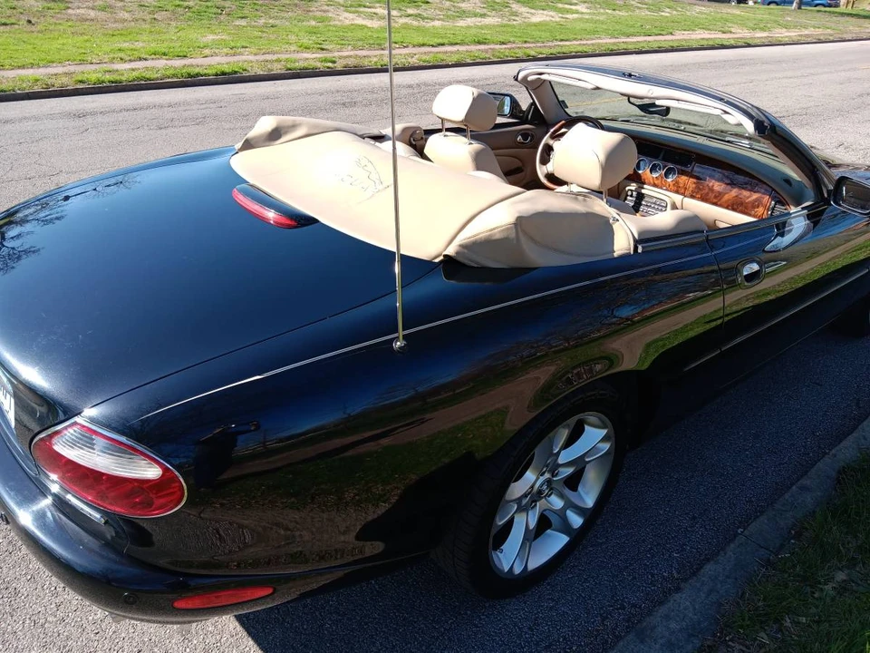 2003 Jaguar X100 XK8 - Image 4 of 4