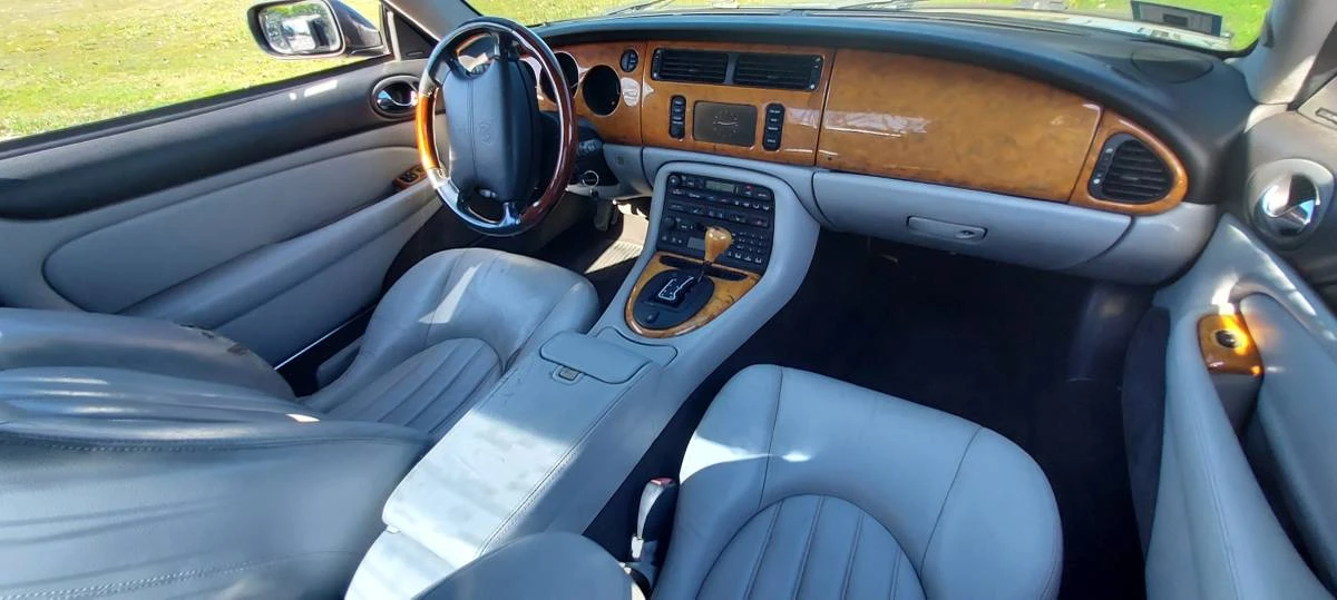 2003 Jaguar X100 XK8 - Image 7 of 10