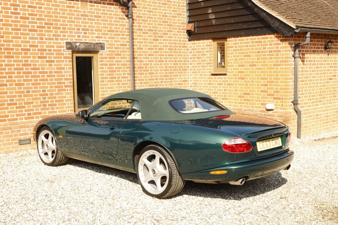 2003 Jaguar X100 XKR - Image 20 of 30
