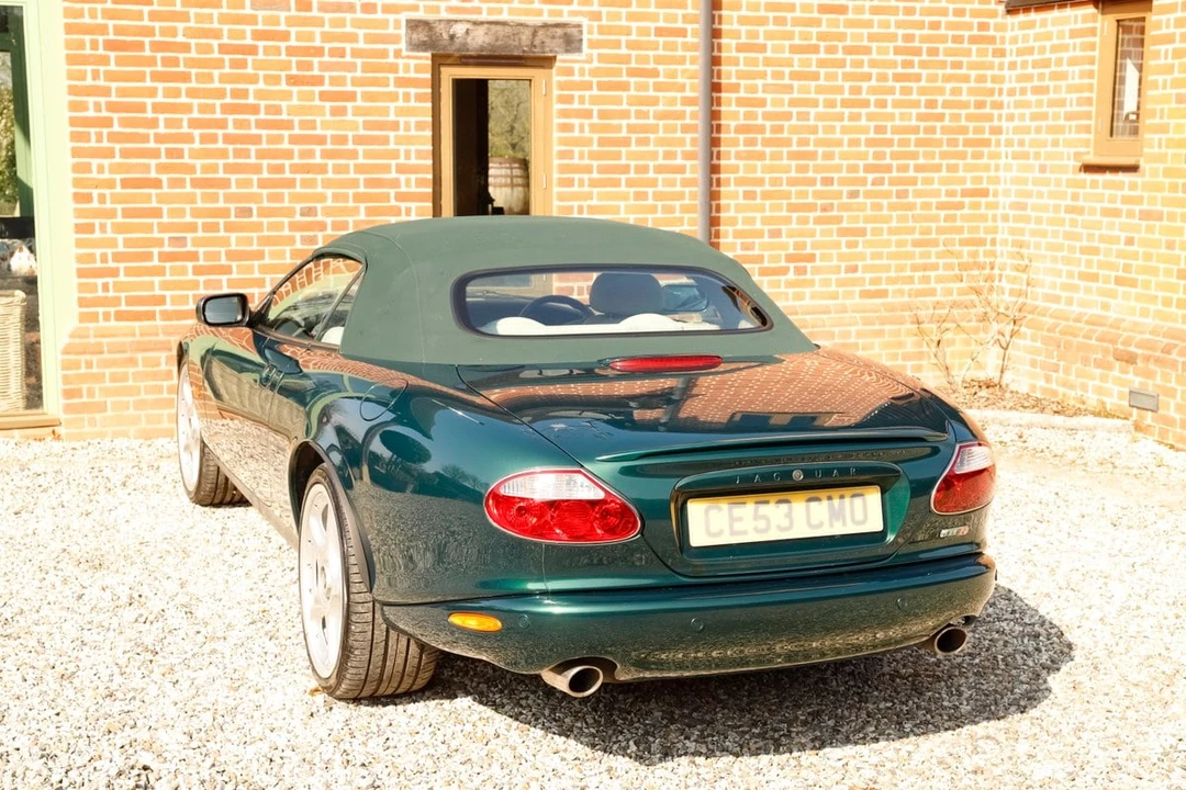 2003 Jaguar X100 XKR - Image 19 of 30
