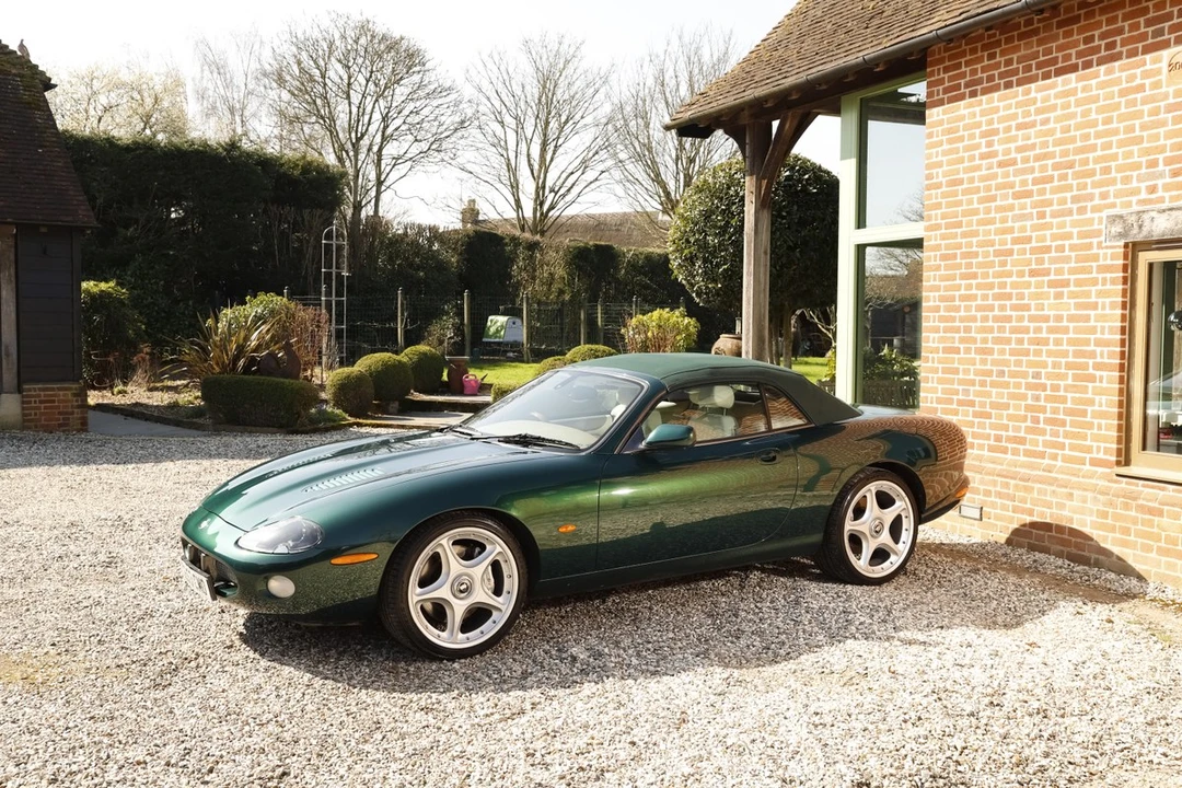2003 Jaguar X100 XKR - Image 26 of 30