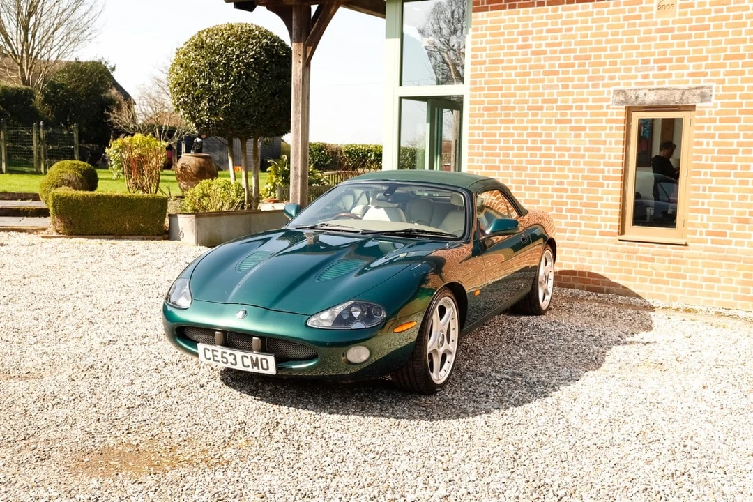 2003 Jaguar X100 XKR - Image 25 of 30