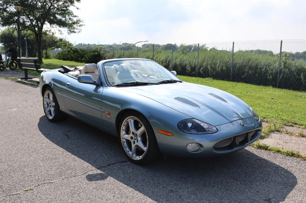 2003 Jaguar X100 XKR - Image 2 of 8