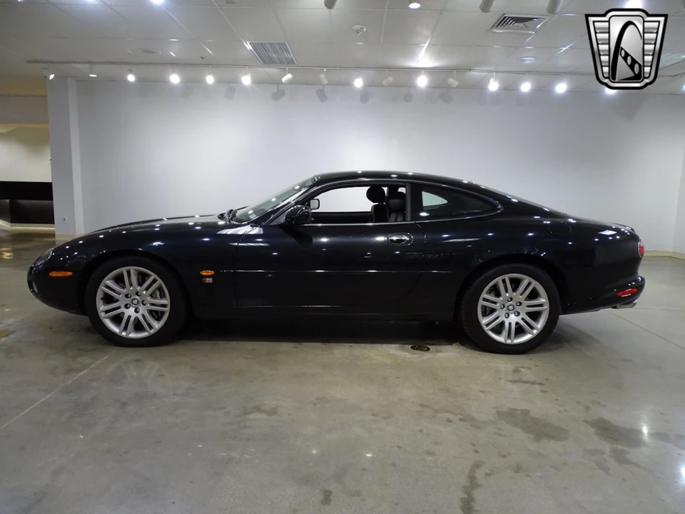 2003 Jaguar X100 XKR - Image 4 of 12