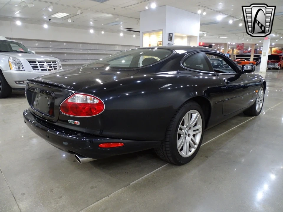 2003 Jaguar X100 XKR - Image 8 of 12