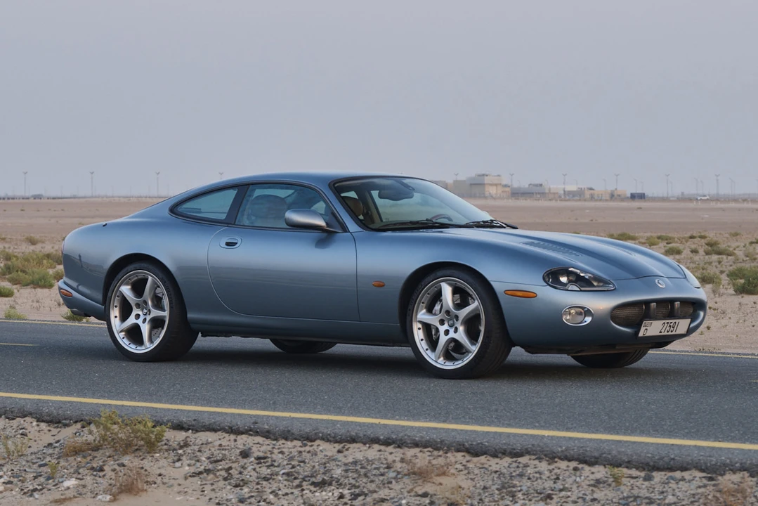 2003 Jaguar X100 XKR - Image 2 of 31