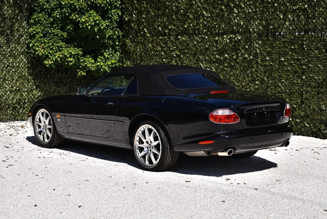 2003 Jaguar X100 XKR - Image 20 of 30