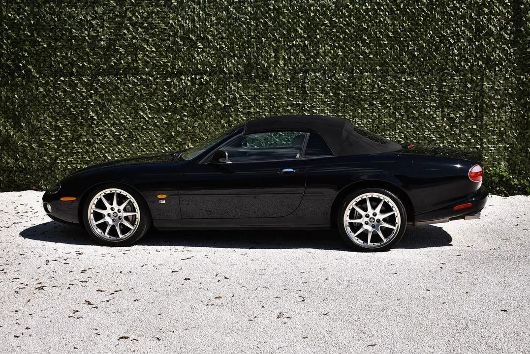 2003 Jaguar X100 XKR - Image 22 of 30