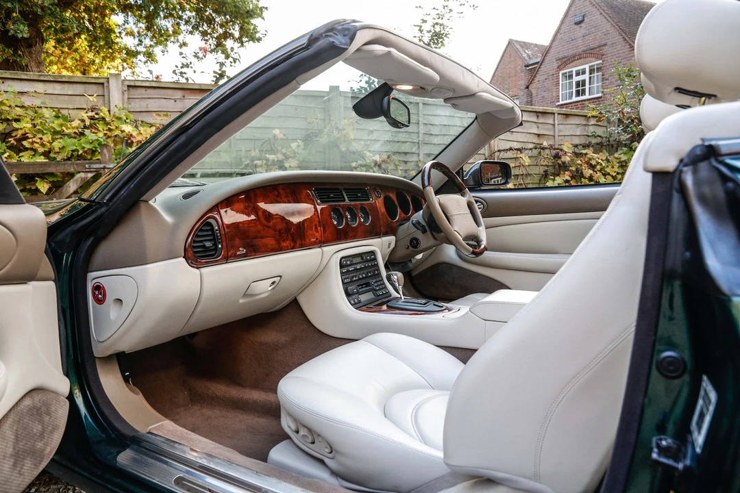 2003 Jaguar X100 XKR - Image 20 of 30