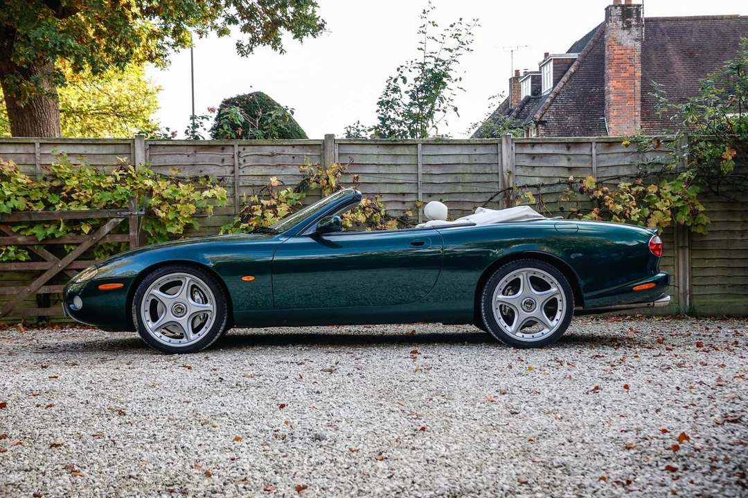 2003 Jaguar X100 XKR - Image 8 of 30