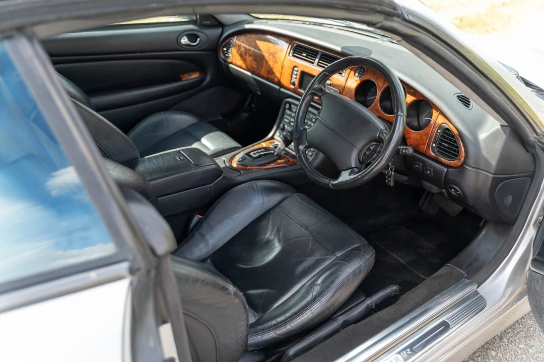 2003 Jaguar X100 XKR - Image 24 of 30