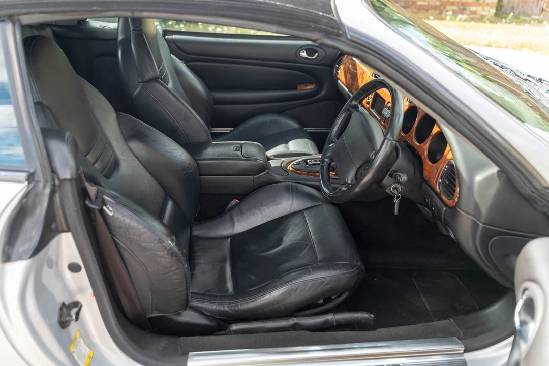 2003 Jaguar X100 XKR - Image 25 of 30