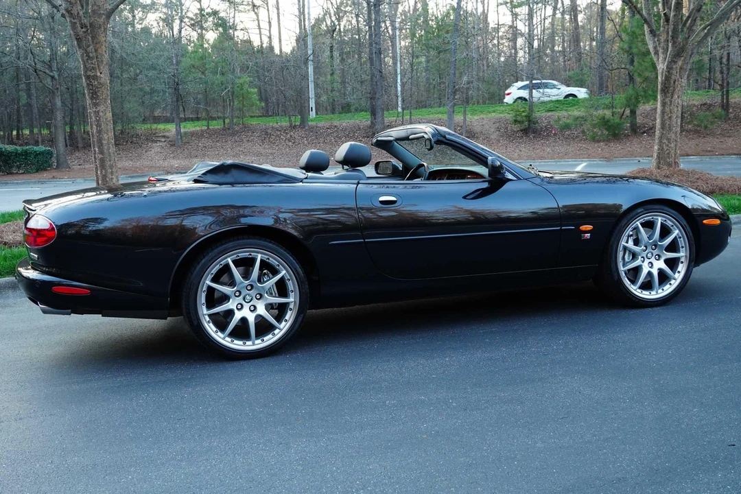 2003 Jaguar X100 XKR - Image 16 of 31