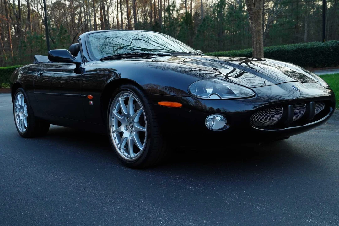 2003 Jaguar X100 XKR - Image 22 of 31