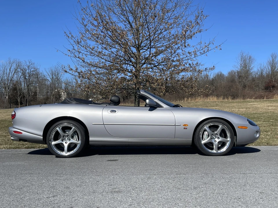 2003 Jaguar X100 XKR - Image 12 of 31