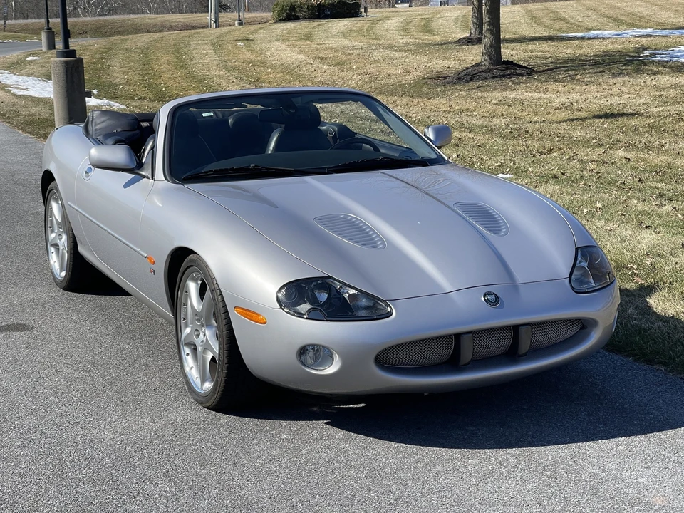 2003 Jaguar X100 XKR - Image 9 of 31