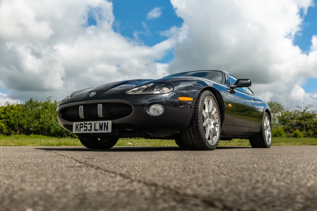 2003 Jaguar X100 XKR - Image 18 of 30
