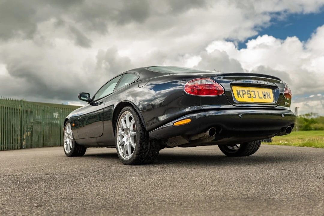2003 Jaguar X100 XKR - Image 30 of 30