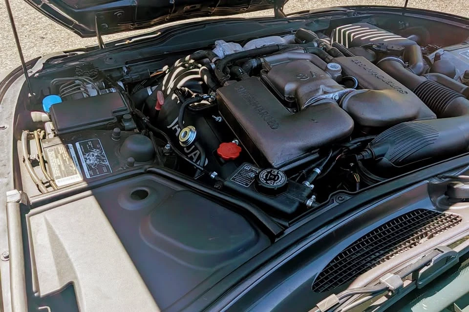 2003 Jaguar X100 XKR - Image 2 of 10