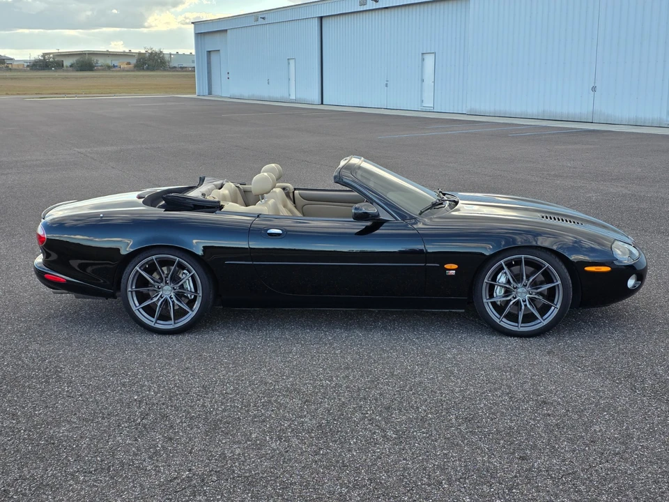 2003 Jaguar X100 XKR - Image 5 of 21