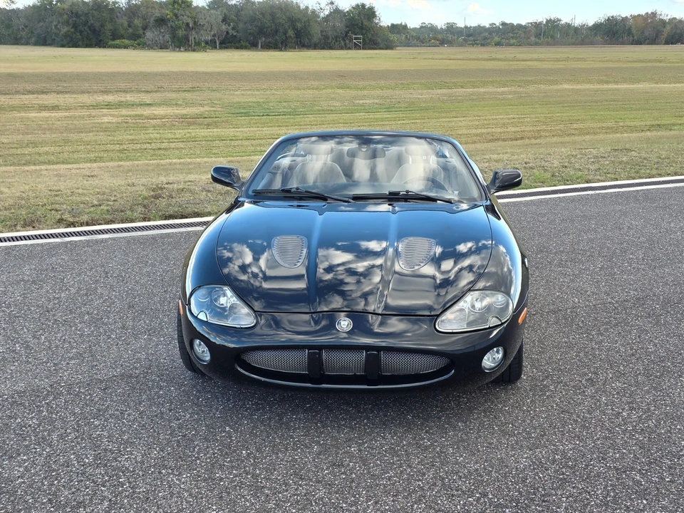 2003 Jaguar X100 XKR - Image 2 of 21