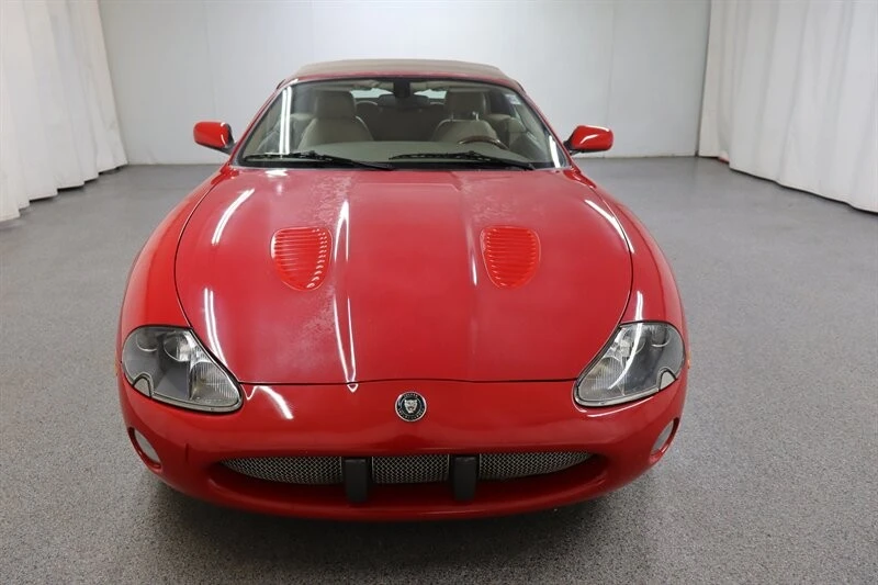 2003 Jaguar X100 XKR - Image 2 of 26