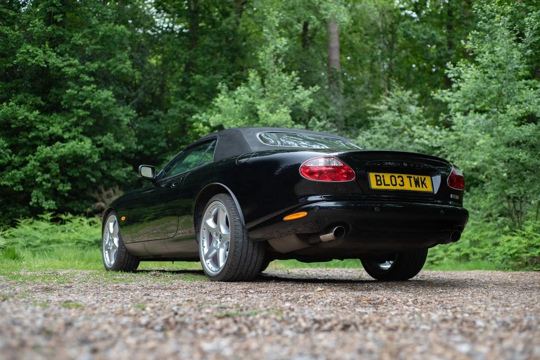 2003 Jaguar X100 XKR - Image 25 of 30